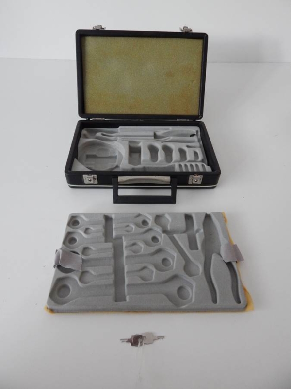 Ferrari 365 400 512 Briefcase Tool Kit Case