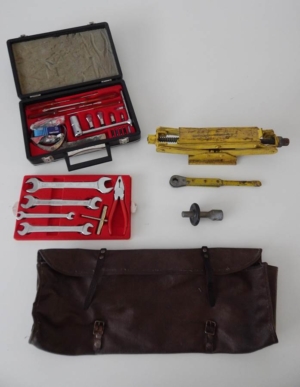 Complete Ferrari 365 Briefcase Tool & Jack Kit
