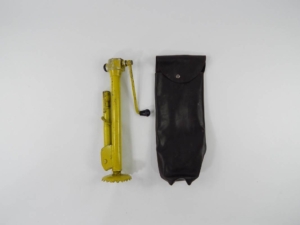 Ferrari 246 Dino Battaini Jack & Bag