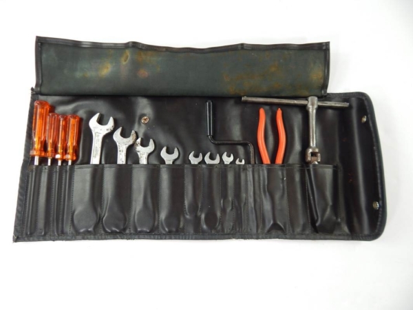 Ferrari 308 GTB Vetroresina Fibreglass Carb Complete Tool Kit