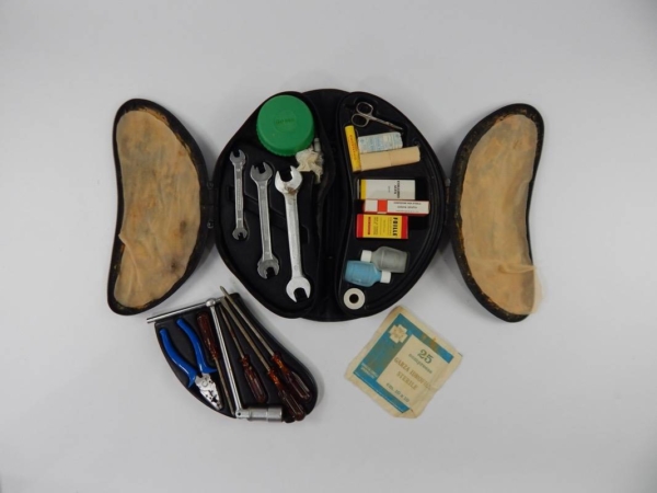 Ferrari 365 400 Briefcase Round Case Complete Tool Kit