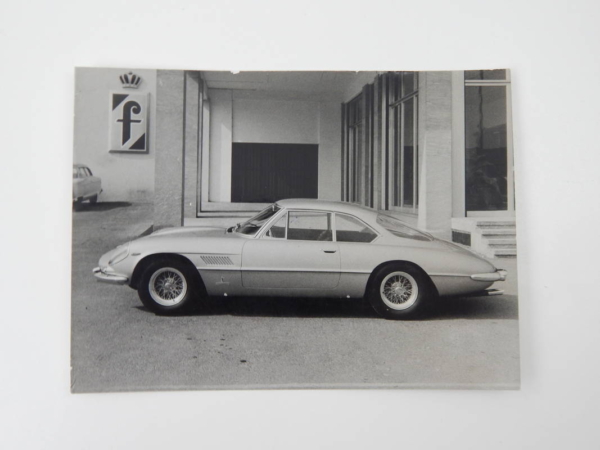 Ferrari 400 SA Press Photograph