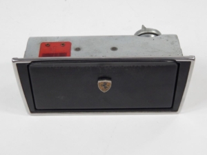 1976-89 Ferrari 400 412 Ashtray