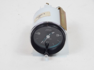1983-85 Ferrari 308 QV Quattrovalvole Veglia Borletti Clock Gauge Instrument