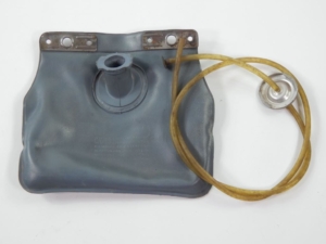 1966-68 Ferrari 275 GTB/4 Cavis Windscreen Washer Fluid Bag