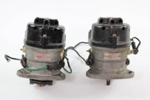 1976-80 Ferrari 308 Magneti Marelli SA159A Distributor Pair with Caps