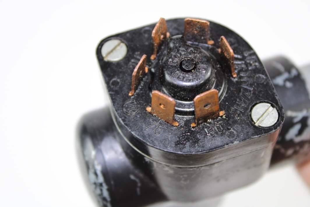 1969-85 Ferrari Neiman Ignition Lock Key Switch System Assembly