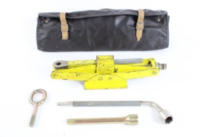 1975-83 Ferrari 308 365 512 Jack Kit