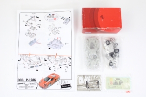 2002 Ferrari Enzo BBR 1:43 Model Paris 2002 Launch