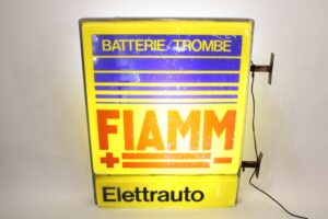 1970-80’s FIAMM Batterie Trombe Elettroauto Double-Sided Illuminated Workshop Sign 246 Dino Daytona 308