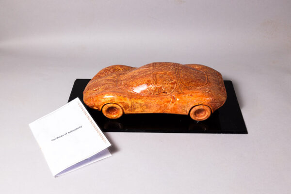 1967 Alfa Romeo Tipo 33 Stradale Scale 1:10 Marble Scale Model