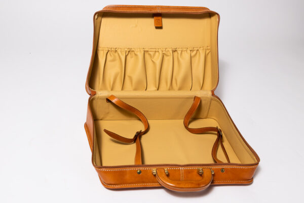 1987-92 Ferrari F40 NOS Complete 3-Piece Schedoni Leather Luggage Set