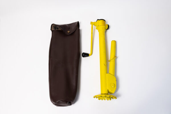 1972-74 Ferrari 246 Dino Battaini Jack & Bag