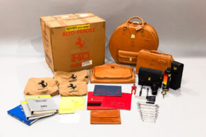 1987-92 Ferrari F40 Complete Owner's Kit Schedoni Luggage Tools Books