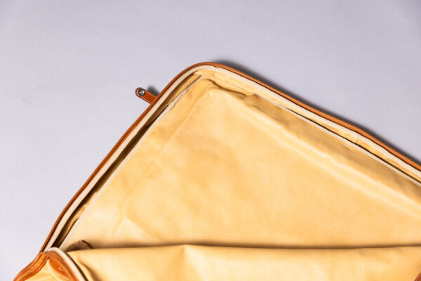 2000-01 Ferrari 550 Barchetta Schedoni 5-Piece Cream Luggage Set