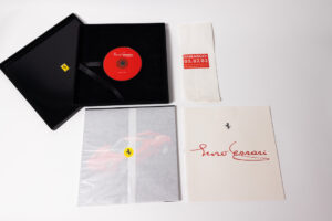 2002-04 Ferrari Enzo Press Preview Kit 1831/02 with Embargo Slip and CD